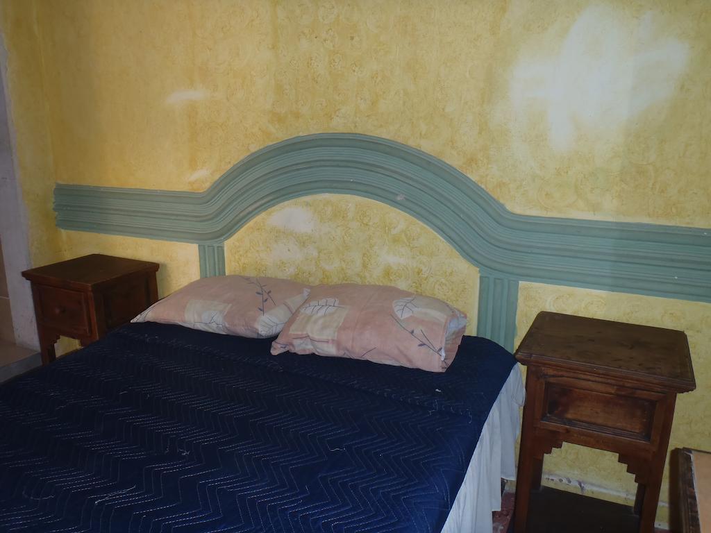 Hotel Casa De Huespedes Hidalgo Tehuacán Quarto foto